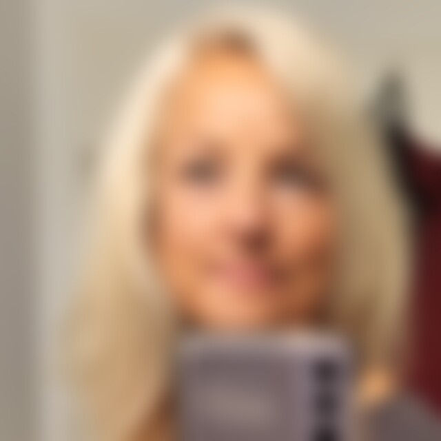Annett23 (46) aus Lübeck