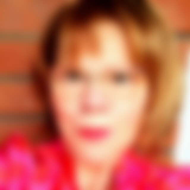 Lilibet (68) aus Hamburg