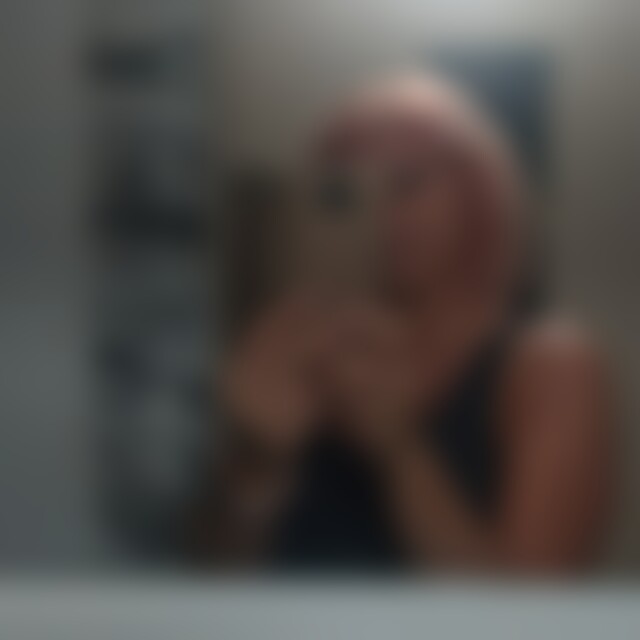 knuddelwuddeline (46) aus Xxx