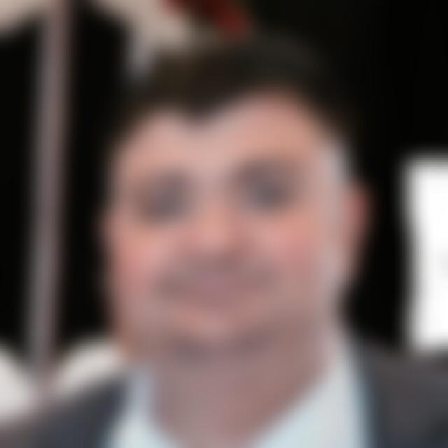 Sveli (43) aus Schwanenstadt