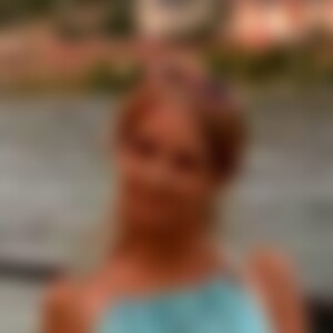 Lorenah (58) aus Hannover