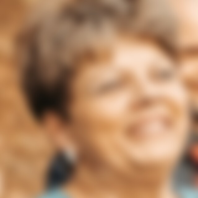 Sylviakreta (64) aus Geesthacht