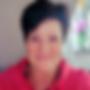 Elfchen (72) aus Erndtebrück
