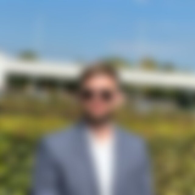 danican (33) aus Köln