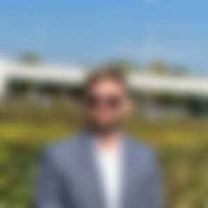 danican (33) aus Köln