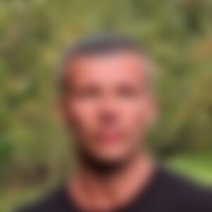 Tomek (40) aus Bonn