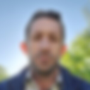 Dello (39) aus Aachen