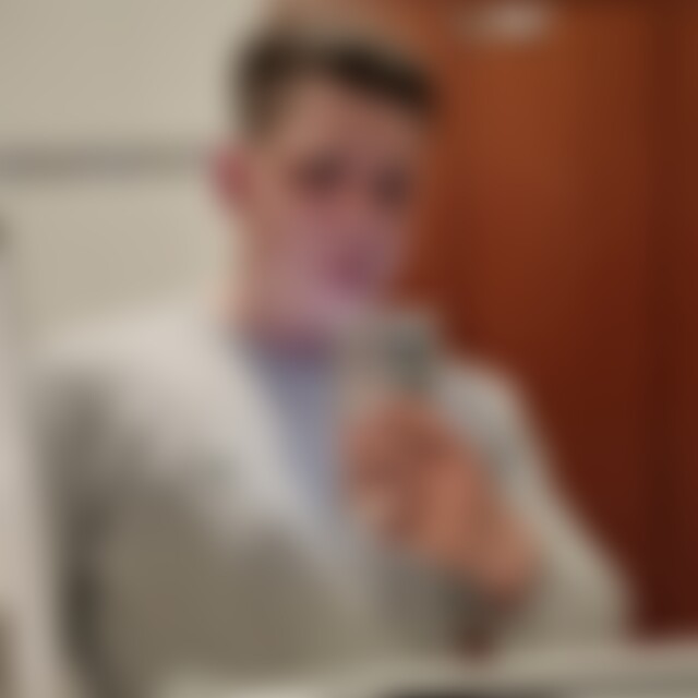 12Niklas12 (23) aus Neu-Anspach