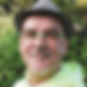 Asvera (62) aus Baden-Baden