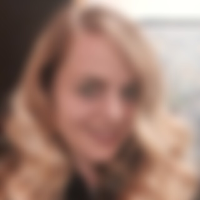 MariaK93 (32) aus Regensburg