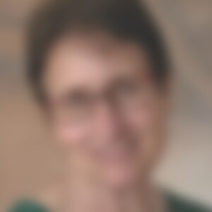Schlagzeugspielerin (59) aus Erlangen