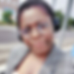 Noza (32) aus Halle Saale