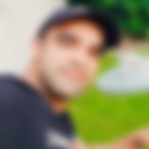 Asef (32) aus Brakel