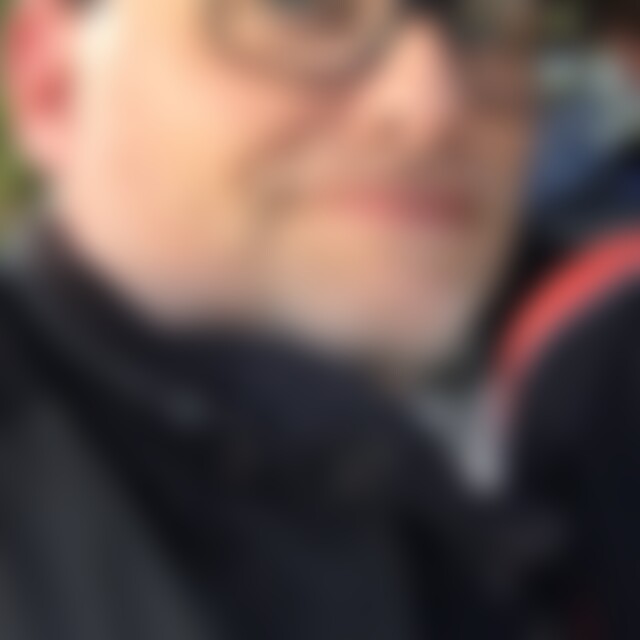 Elbschleicher (52) aus Hamburg