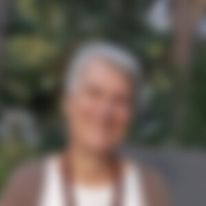 Malu (69) aus Dresden