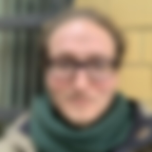 Umi (32) aus Bonn