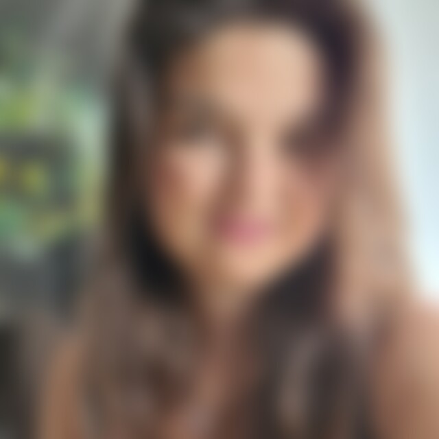 Ninchen (32) aus Metzingen