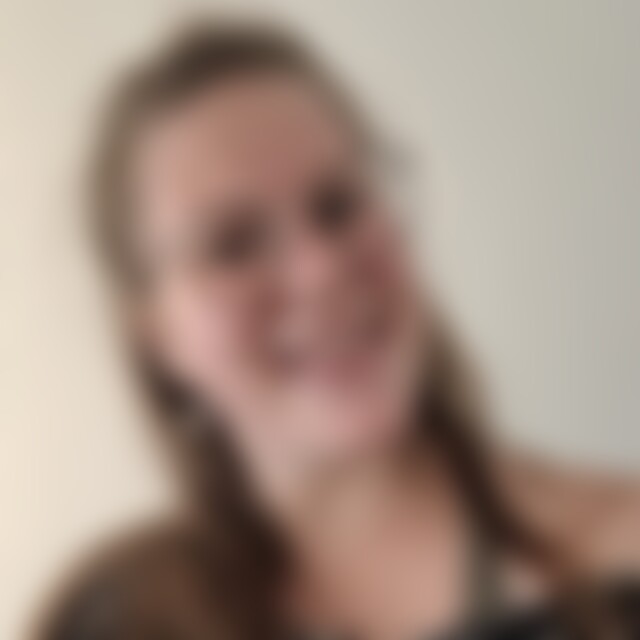 sonnensmiley (25) aus Würzburg
