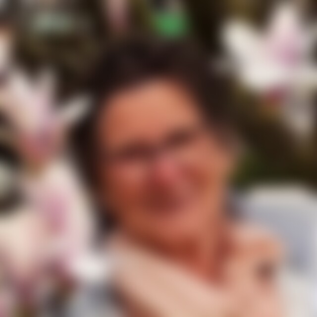 Olive (78) aus Gültstein