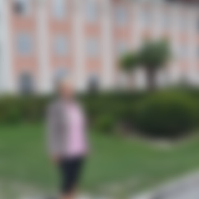 Gudi (74) aus Berlin