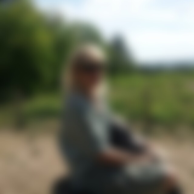 Gudi (74) aus Berlin