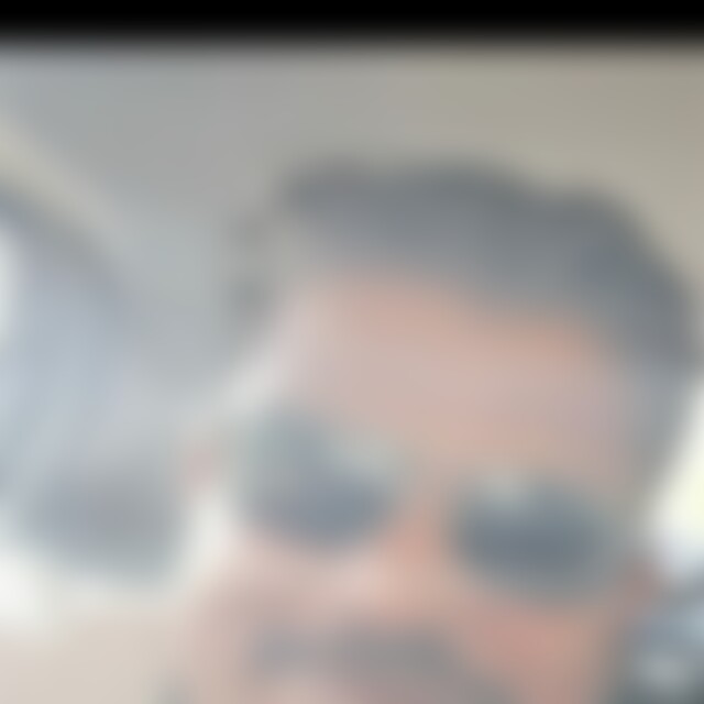 Niresh (43) aus Aalen