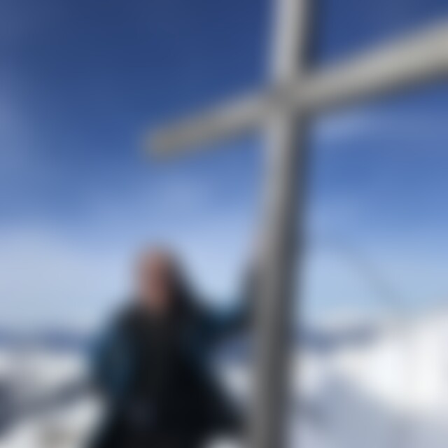 kakome (61) aus Altdorf