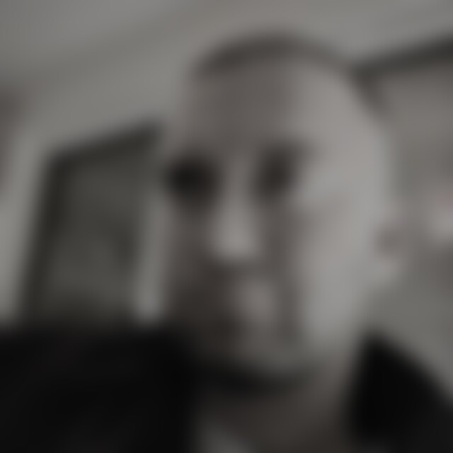 VincentG (25) aus Dresden