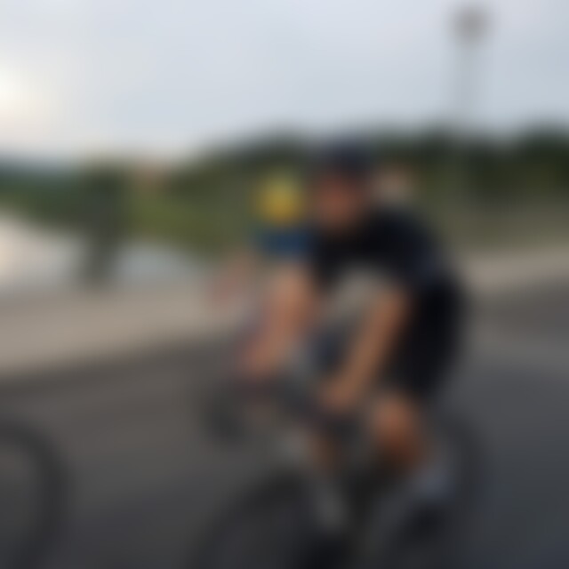 velovogel (36) aus Leipzig