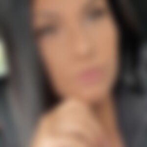 CarmelaCfi (32) aus 