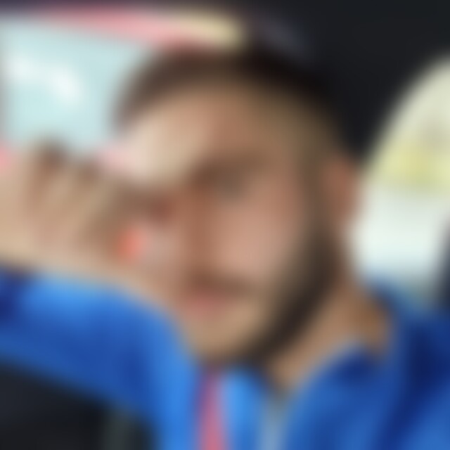 Daniel45 (23) aus Oberhausen-Rheinhaus