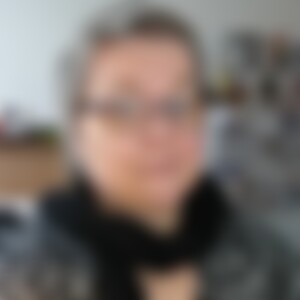 Dardana (60) aus Solingen