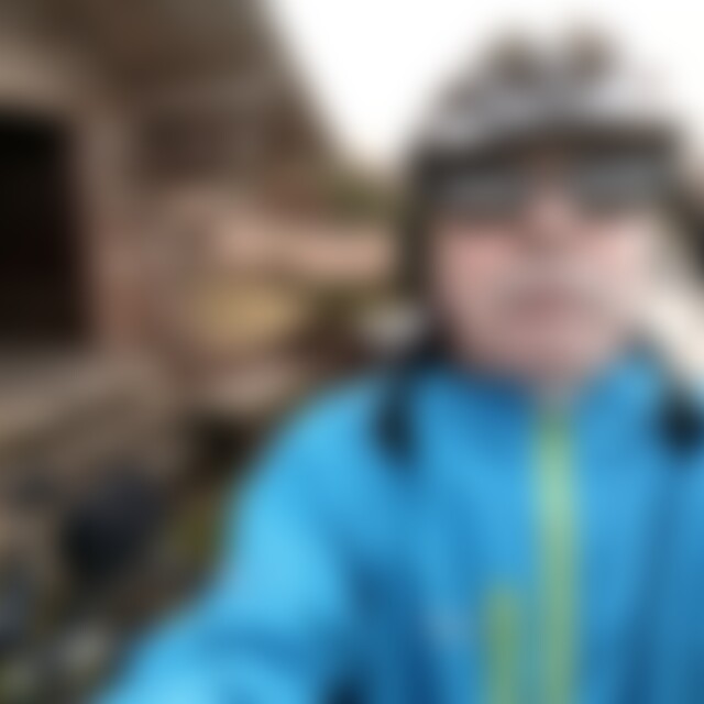 Domeuli (70) aus Dietzhölztal
