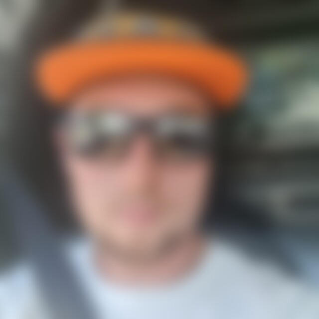 BigMarv22 (28) aus Streithausen