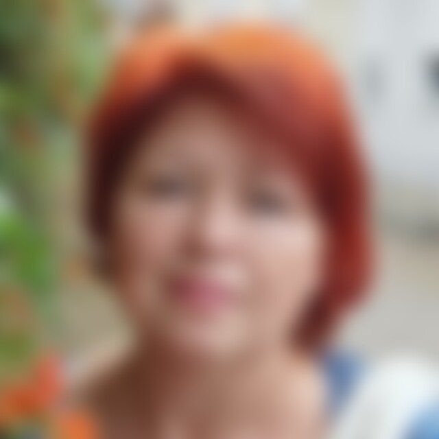 iryna74 (52) aus Mainz