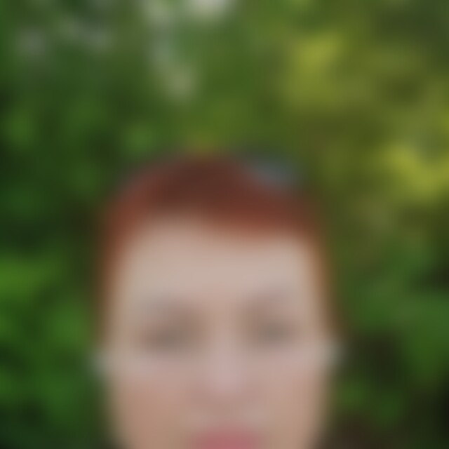 iryna74 (52) aus Mainz