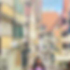 Fynyaina (29) aus Reutlingen