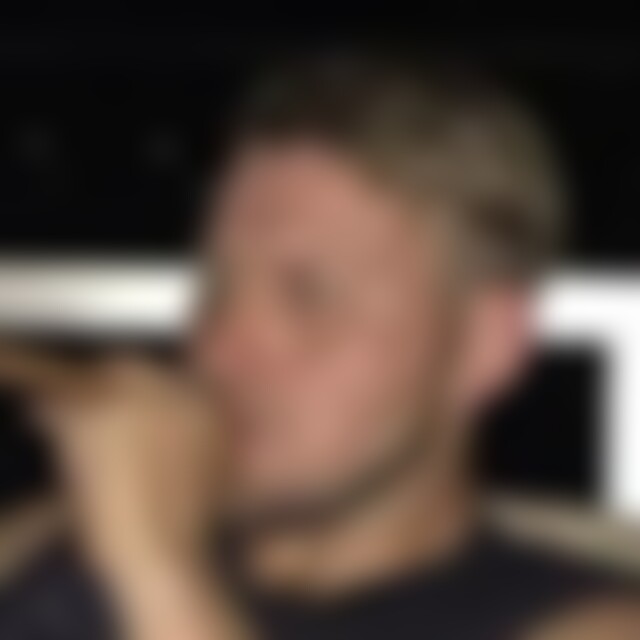 Chris84 (41) aus Duisburg