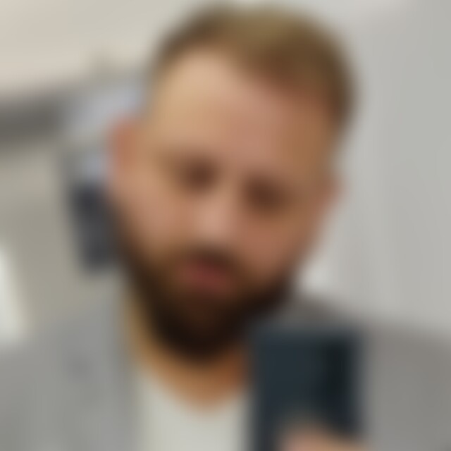 Dennis76 (35) aus Karlsdorf-Neuthard