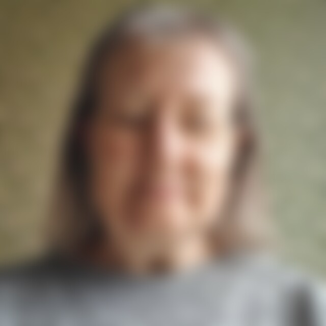 Sigrid (65) aus Frankfurt