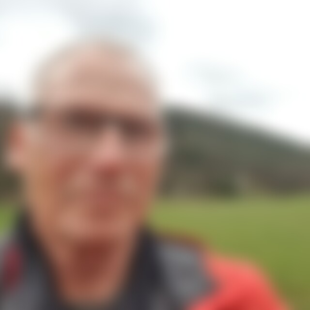 maikaewwer (63) aus Bobenthal