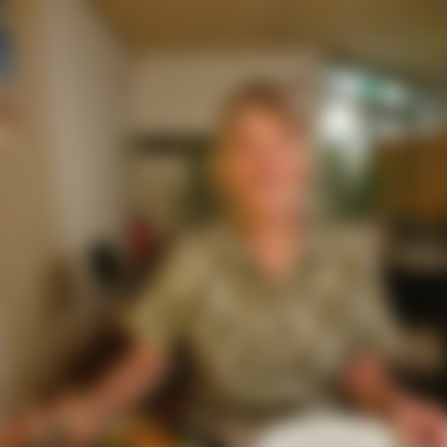ewiller (71) aus Flintbek
