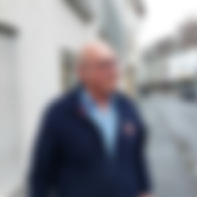 rriethmuellerfreenet (70) aus Wissen