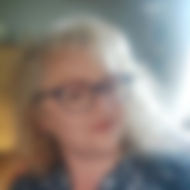 Lyra (57) aus Sachsen