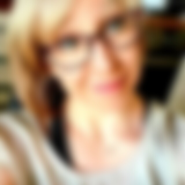 Janahollix (29) aus Linsengericht