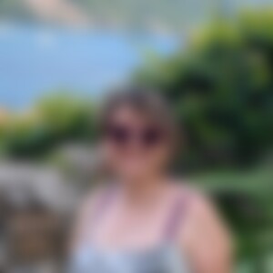 Perla (52) aus Cunewalde