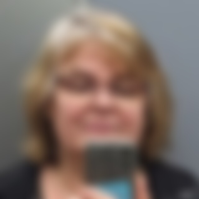 Henriette64 (62) aus Hamburg