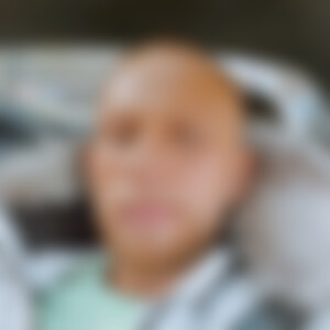 Faruk (35) aus Bremen