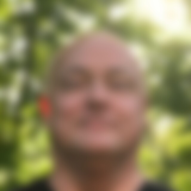 Daveyard (50) aus Diekholzen