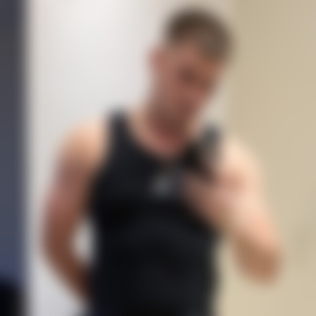 Svenp (25) aus Neuss